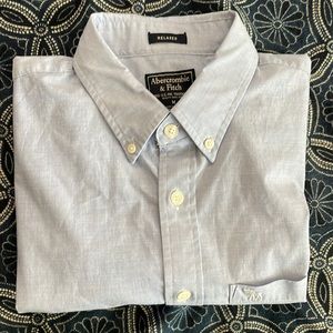Abercrombie Light Blue Dress Casual Shirt Pocket Medium Relaxed